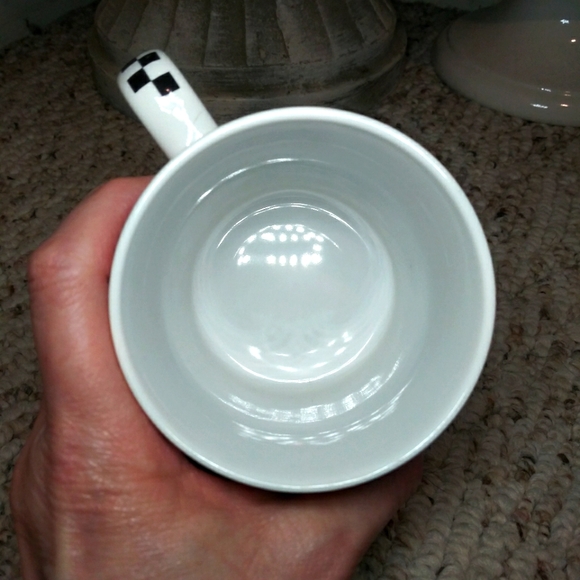 Vintage Mary Engelbreit "We Don't Care How They Do It In New York" Coffee Mug - Picture 6 of 8